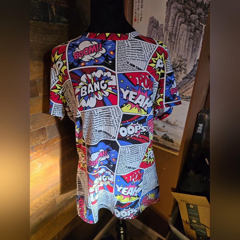 Fire & Fleur L Comic Book Print Graphic Tee